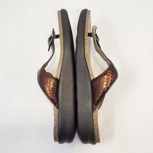 SAS Sanibel Bronze Metallic Leather Toe Post Slide Sandal Size 9.5M Comfort - Picture 8 of 9